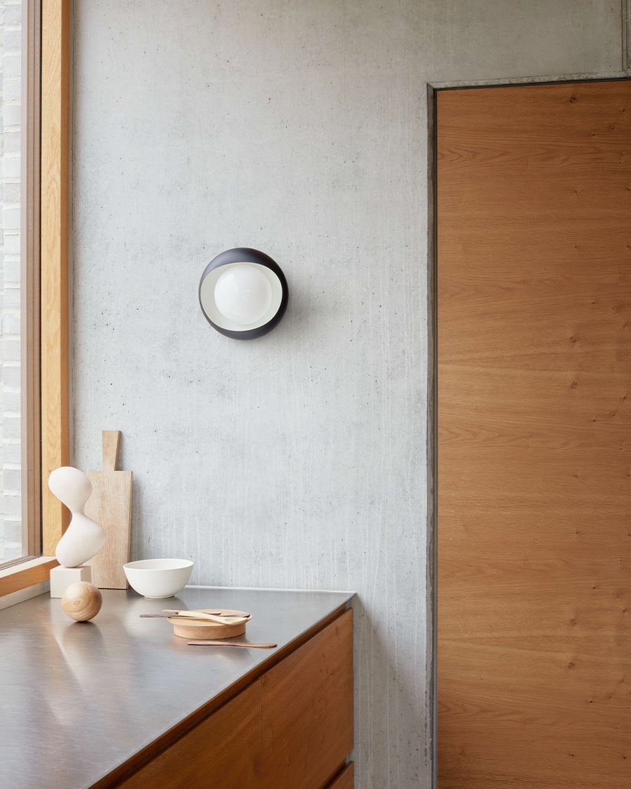 CORNEA / Wall 150