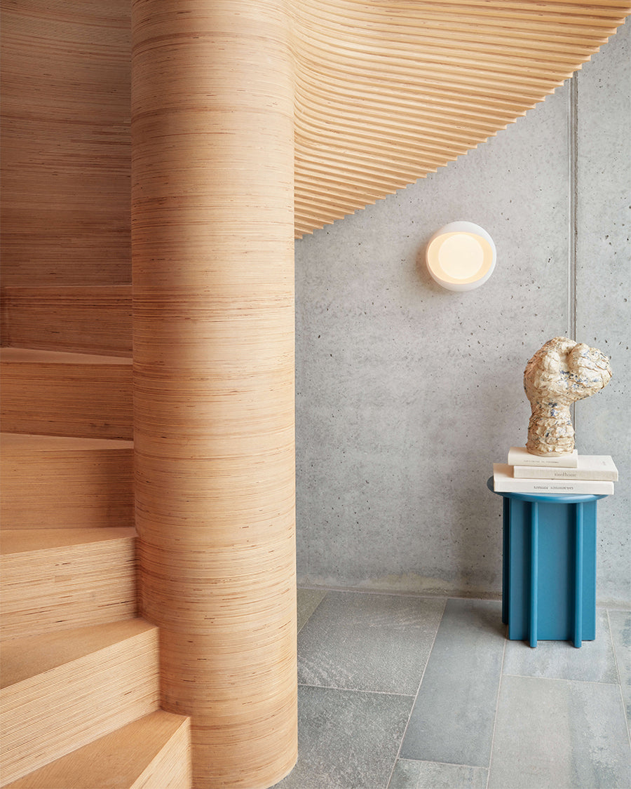 CORNEA / Wall 220