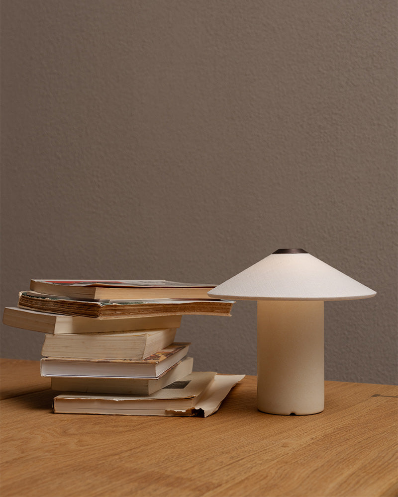 FUTÉ / Table 180