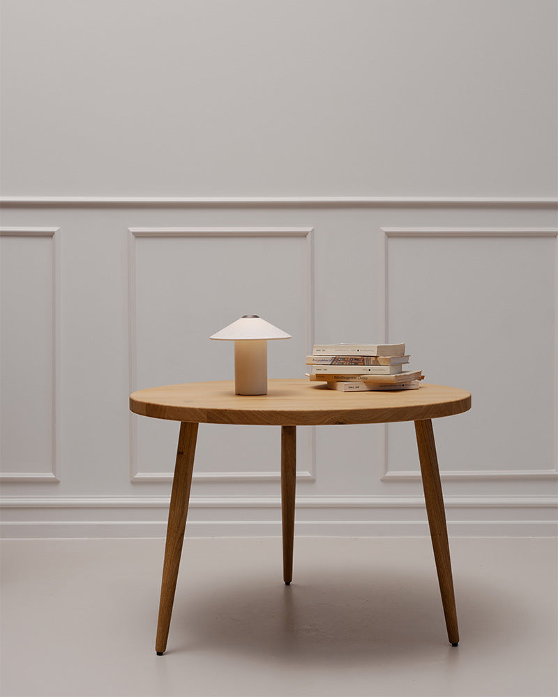 FUTÉ / Table 180