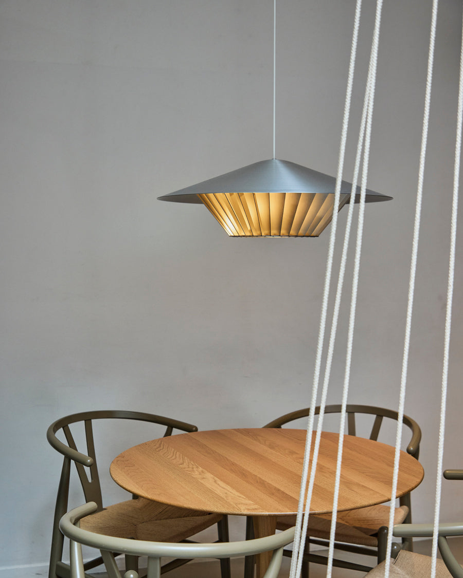 MENTON / Pendant 650